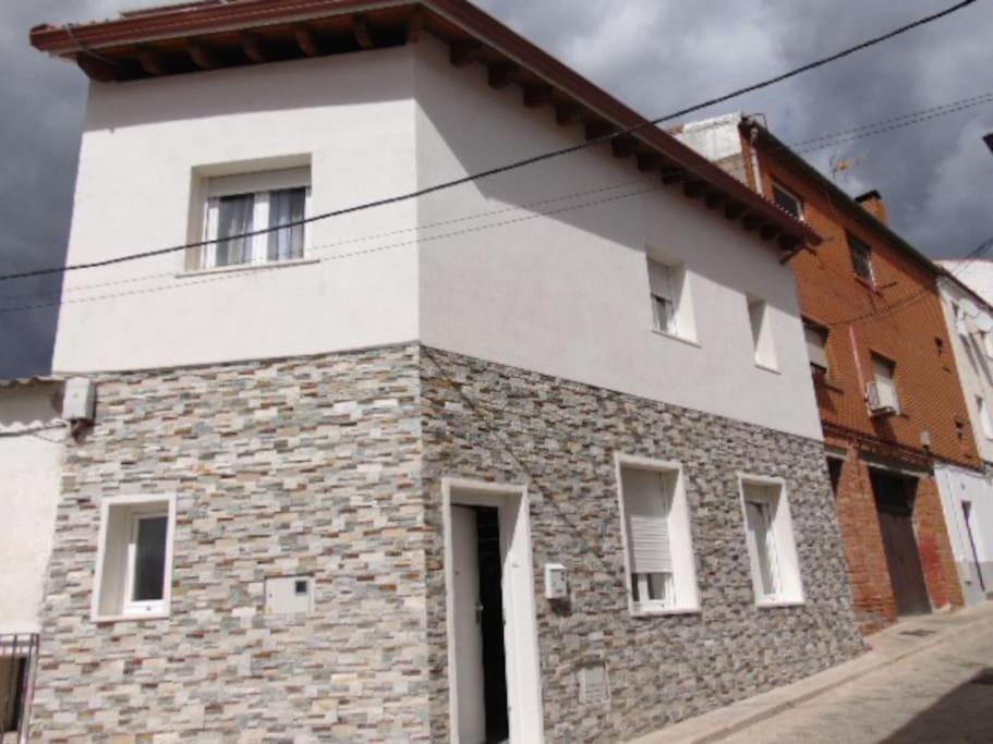Casa De Ensueno En El Casco Antiguo San Martín de Valdeiglesias Exterior foto